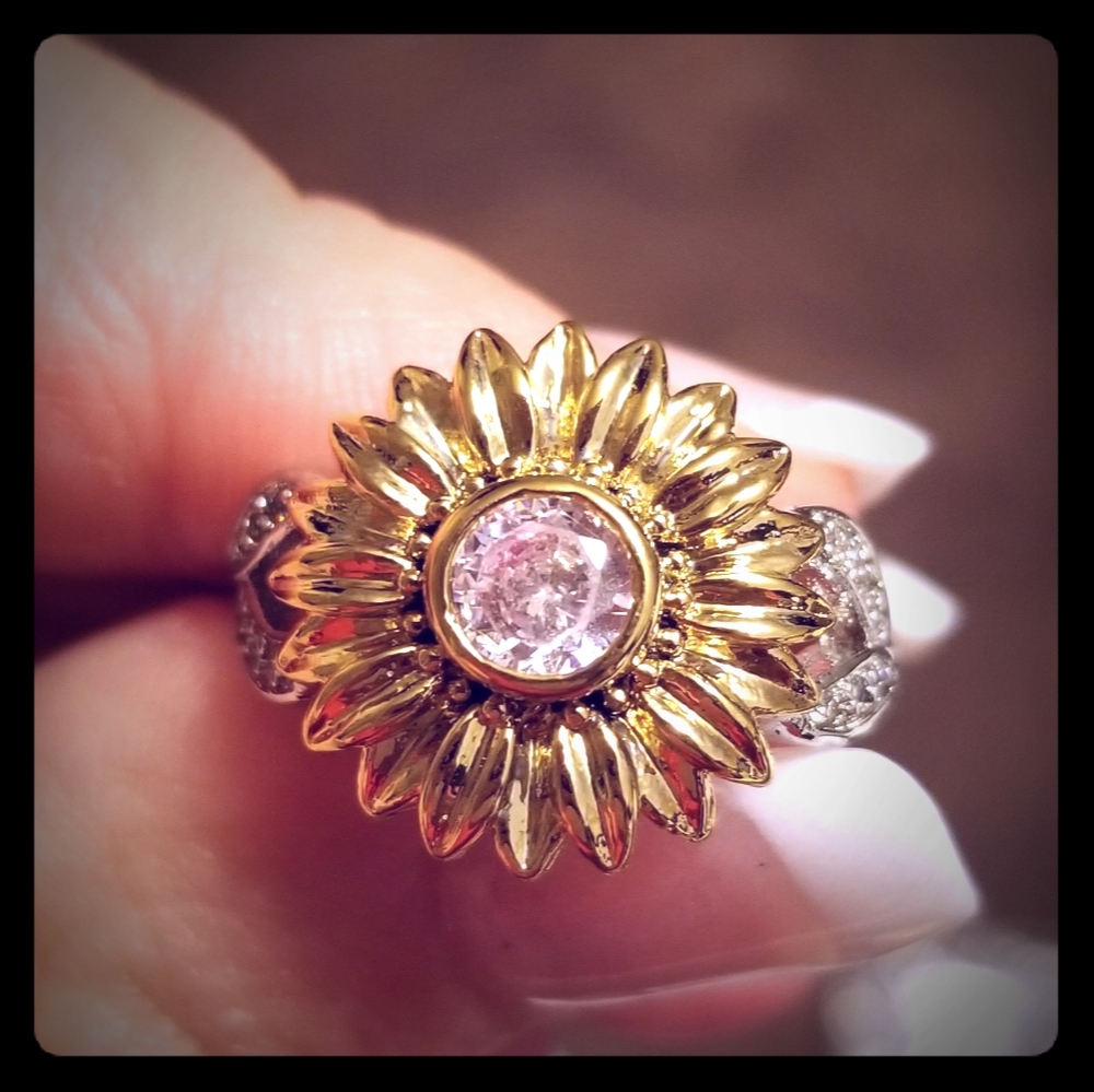 Sunflower ring